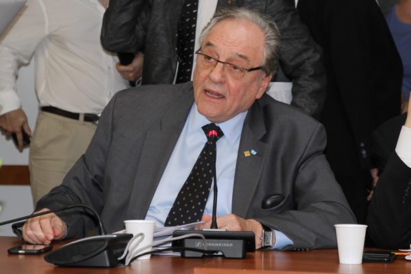 carlos-heller-2