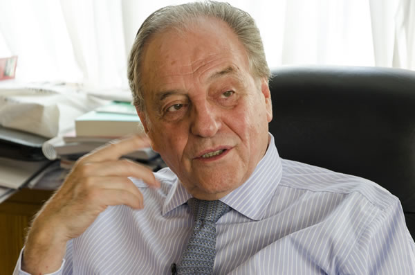 carlos-heller-3