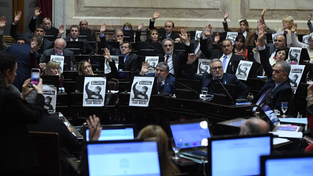 Votación en el recinto del Senado
