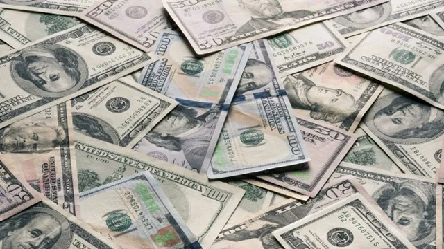 Billetes de cien dólares