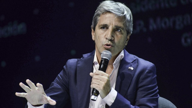 Ministro Luis Toto Caputo